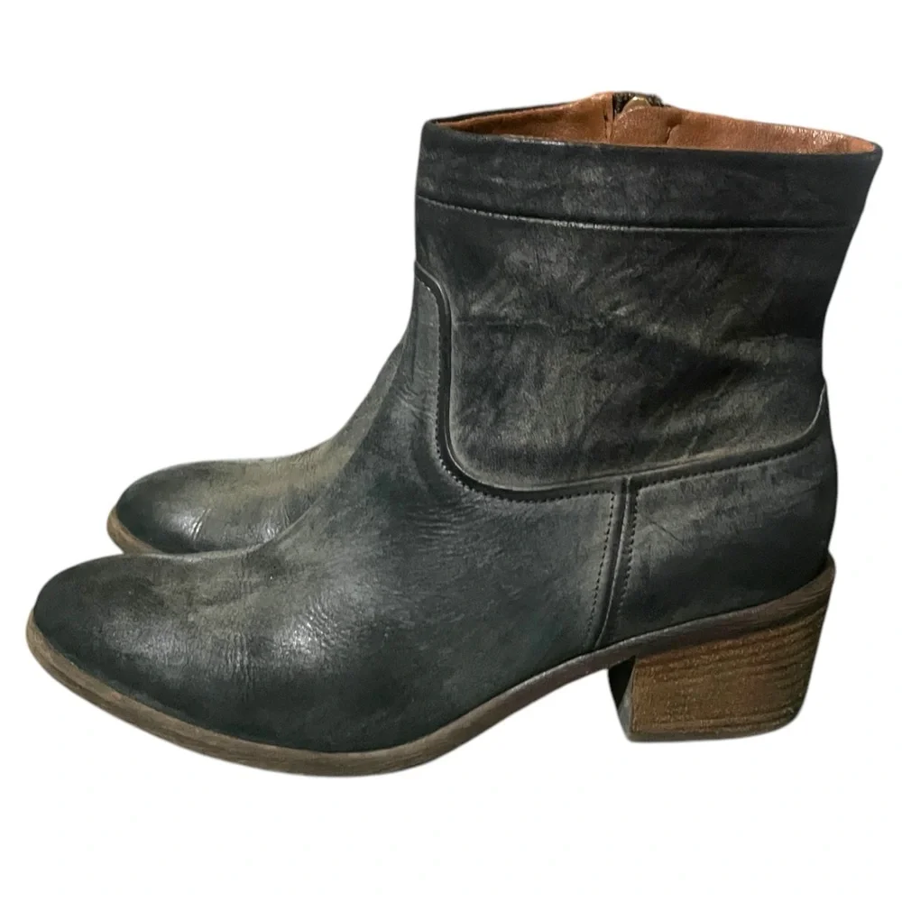 Donal J Pliner Darua Gray Leather Ankle Boots Western Vibe Side Zip Women’s 8.5